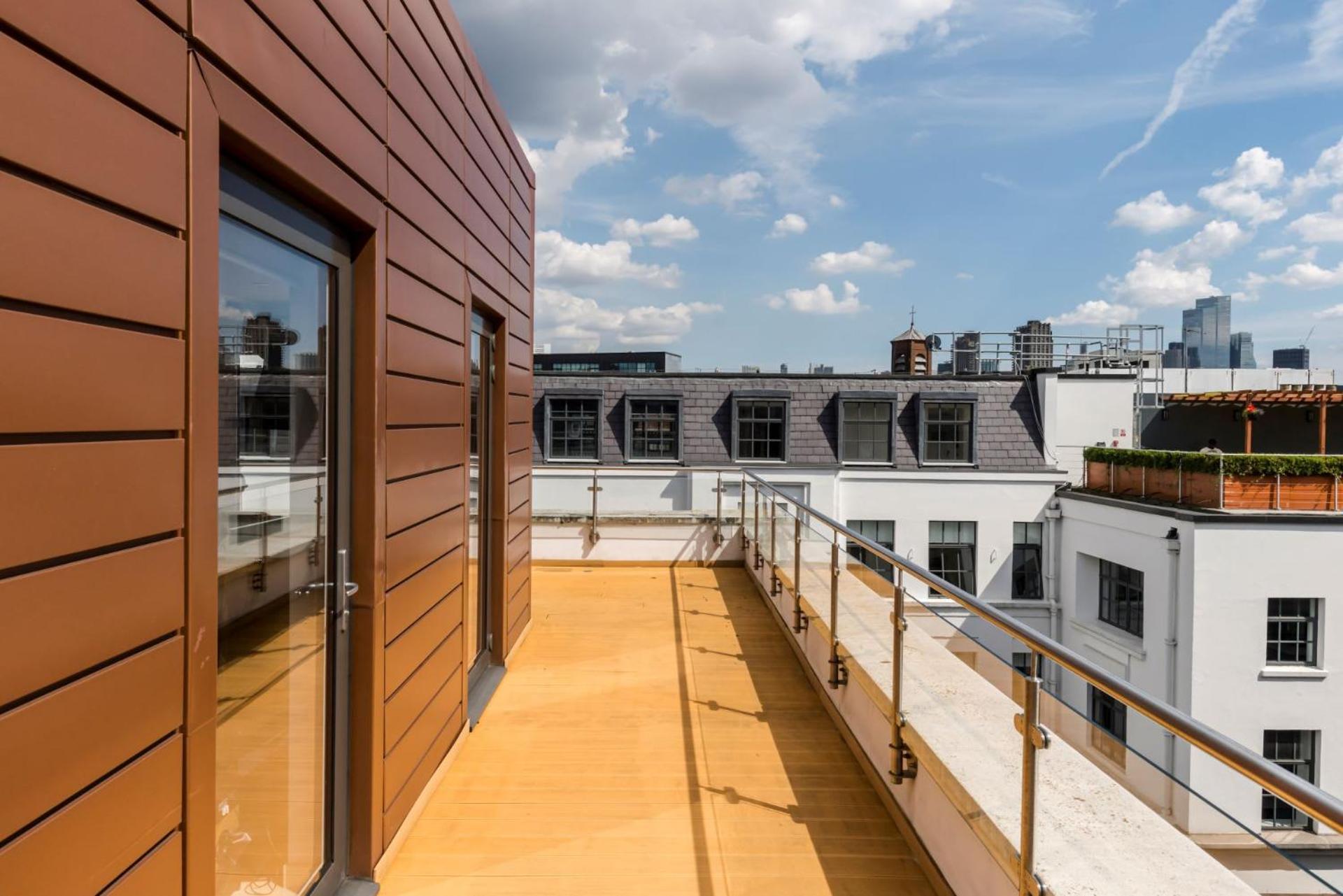 The Roof Is On "Fire" - Farringdon - By Frankie Says Apartment London Exterior photo